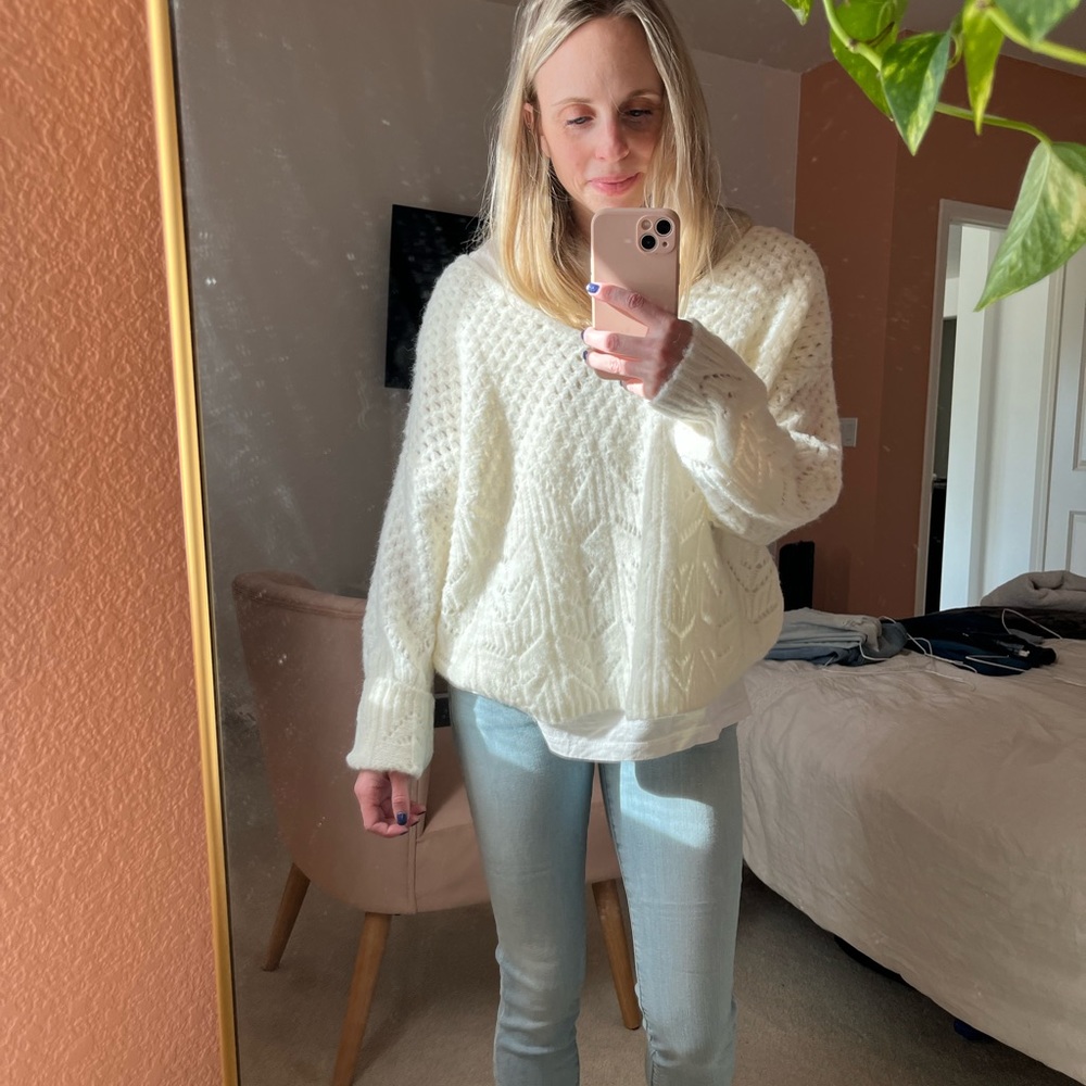 White knit sweater